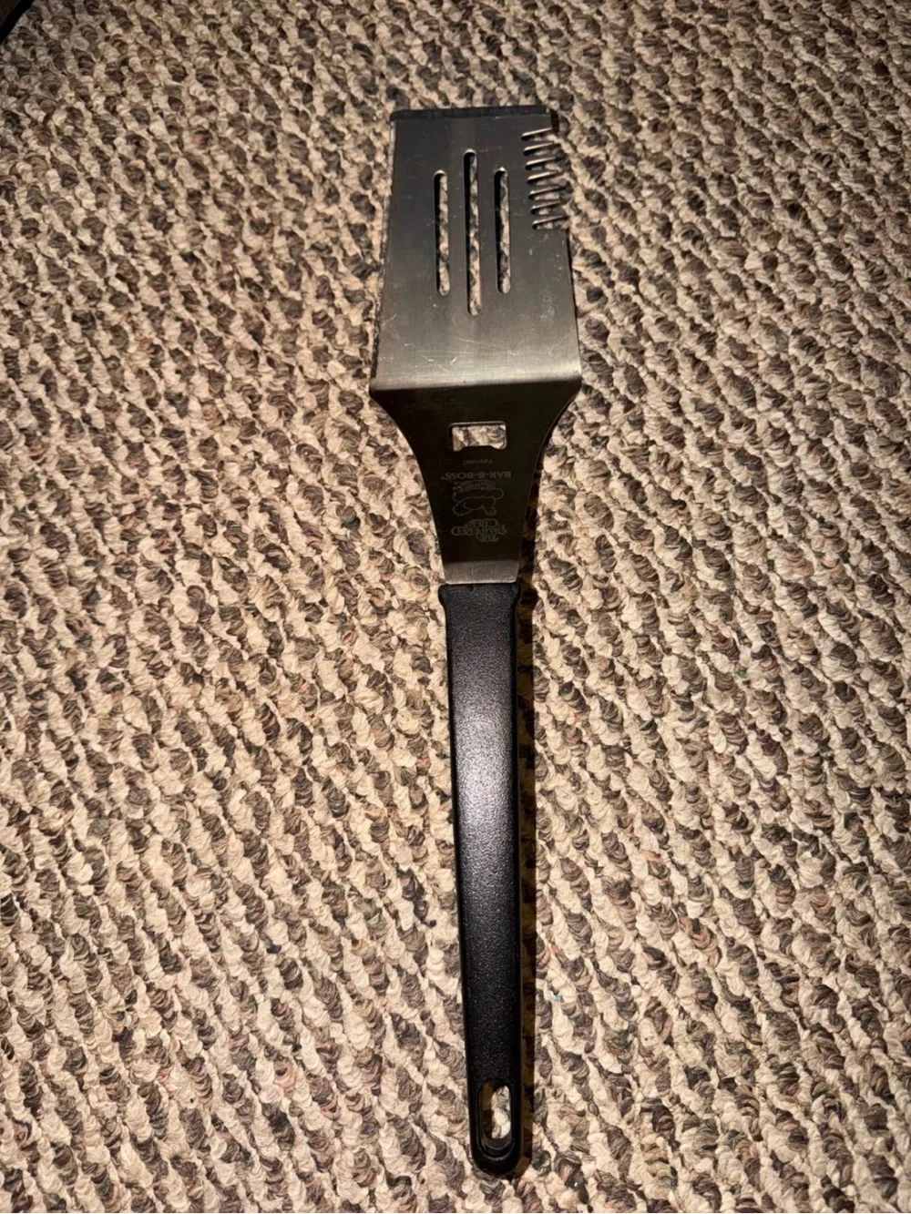 The Pampered Chef Stainless Steel Bar-B-Boss Turner with Black Handle